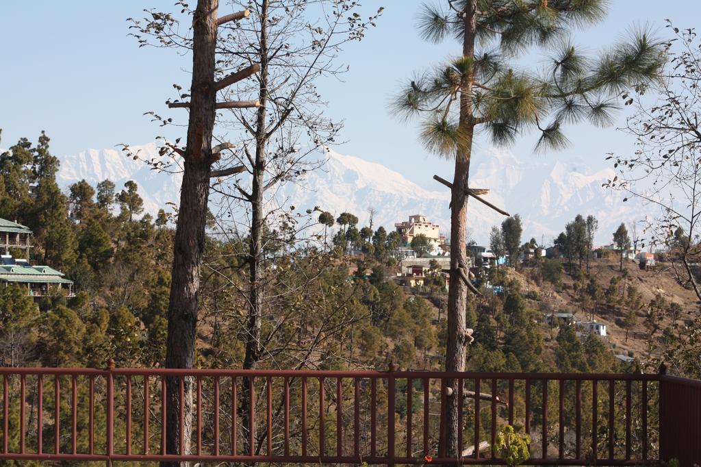 Kasar Rainbow Yoga Retreat Villa Almora Exterior photo