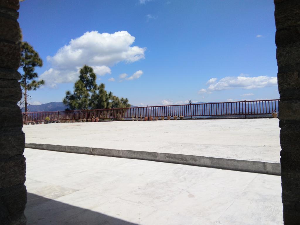 Kasar Rainbow Yoga Retreat Villa Almora Exterior photo